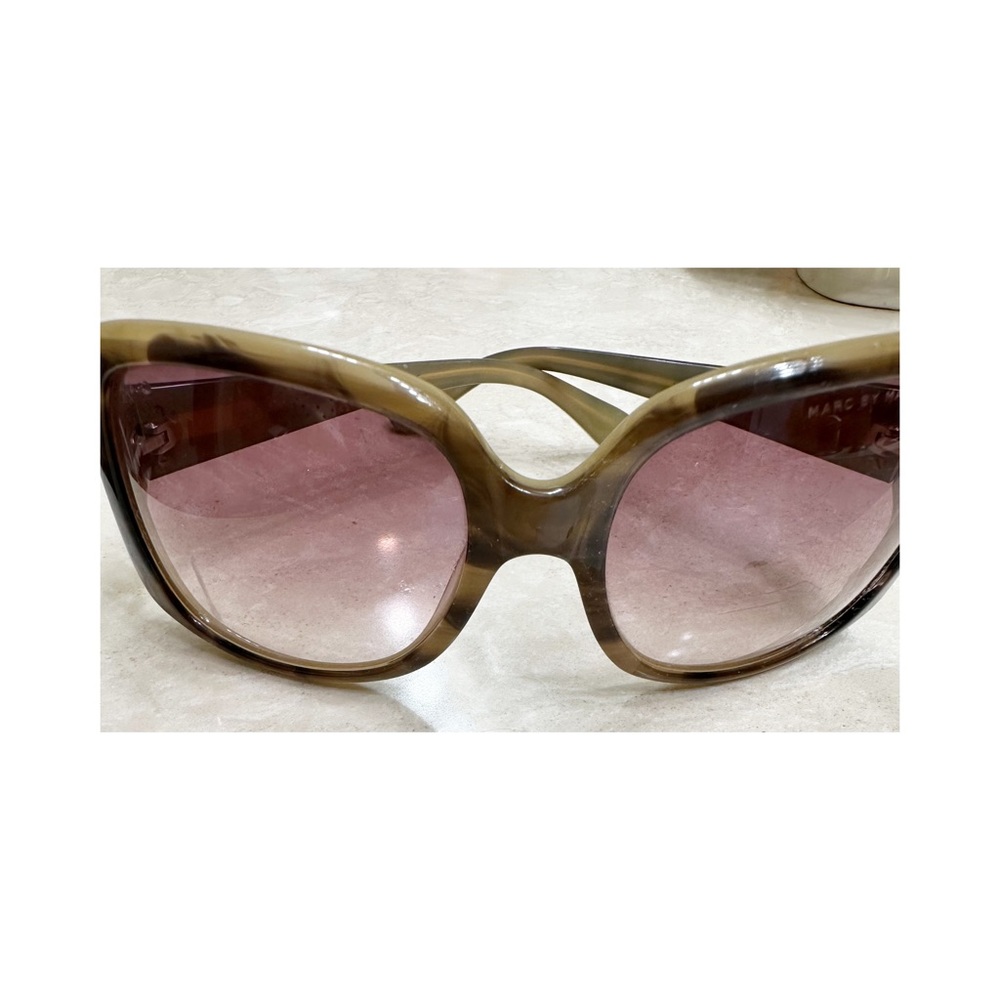 Marc Jacobs Womens Authentic Round Sunglasses Brown Tortoise Frame - Picture 2 of 10